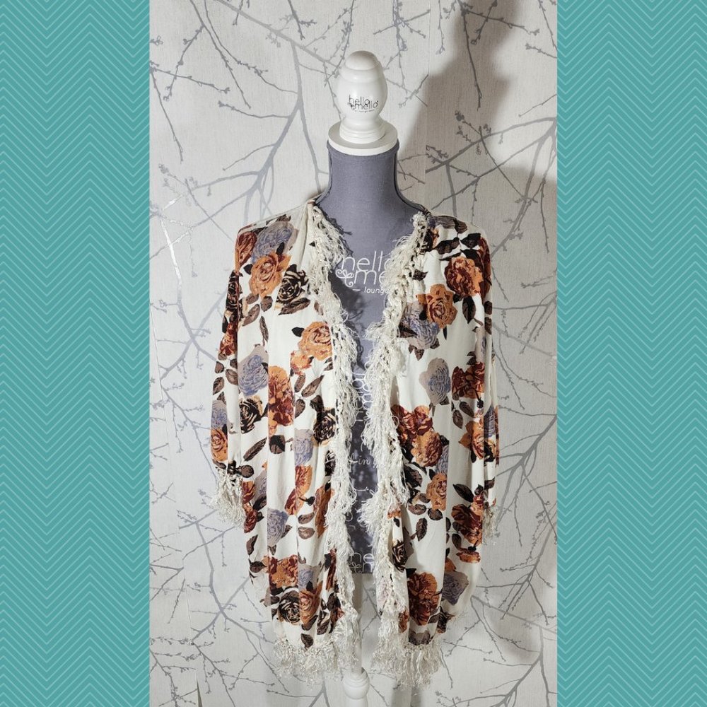 Element Floral Rose Printed Open Fringe Cardigan